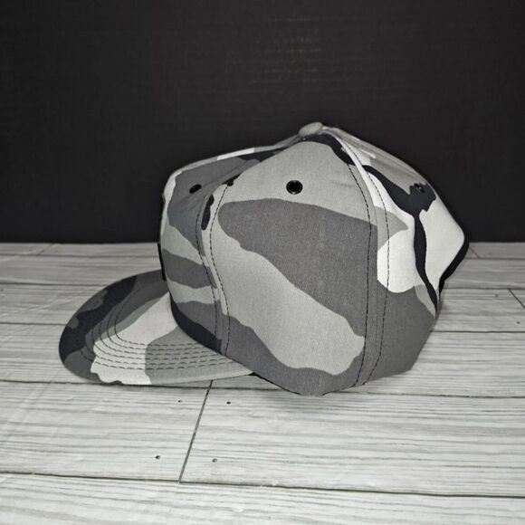 Vintage Camo Camouflage Cat Caterpillar Trucker Hat Patch Tonkin USA Snapback - Picture 5 of 10